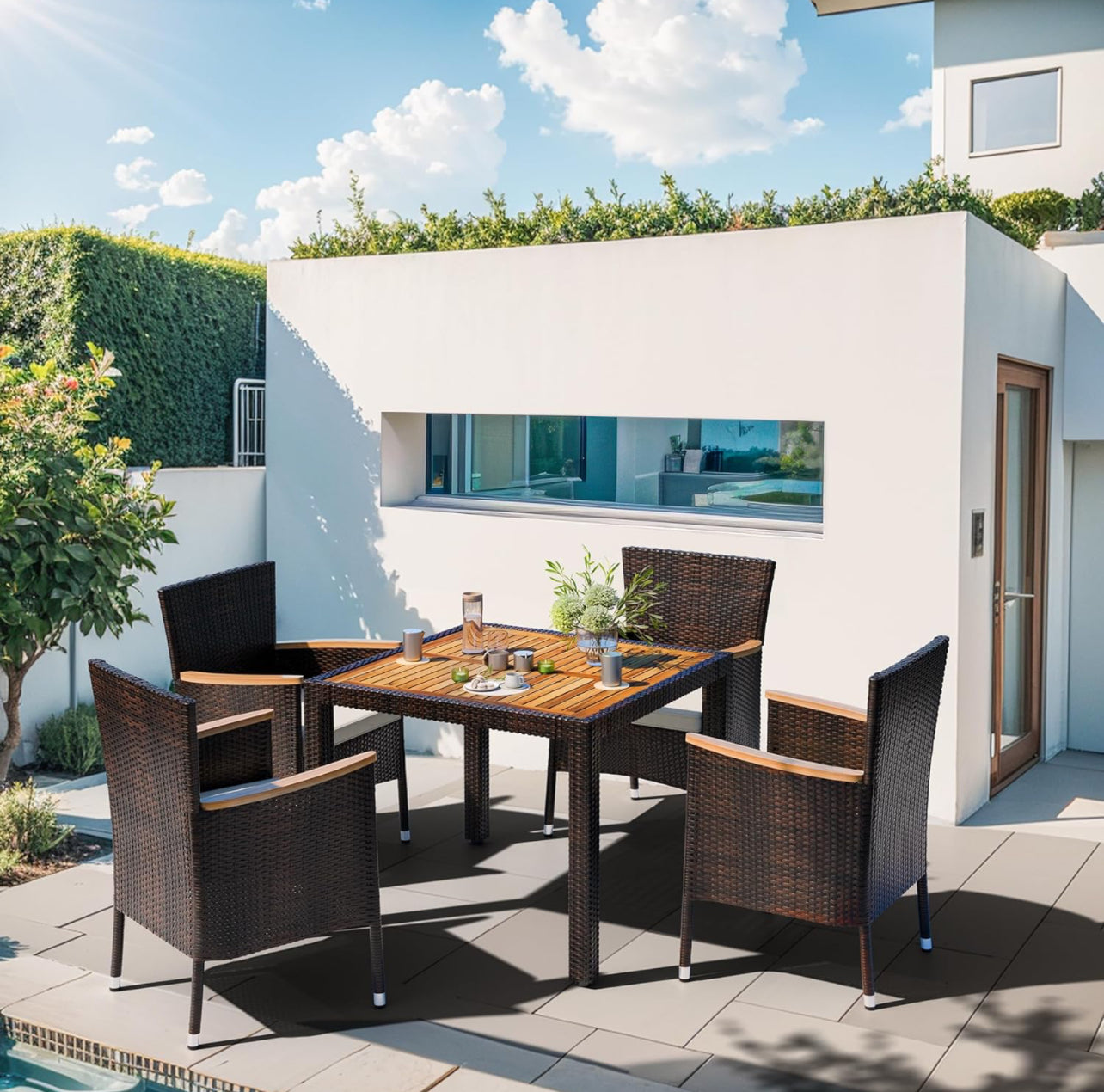 Comedor marron 5 piezas con tope en madera acacia.
