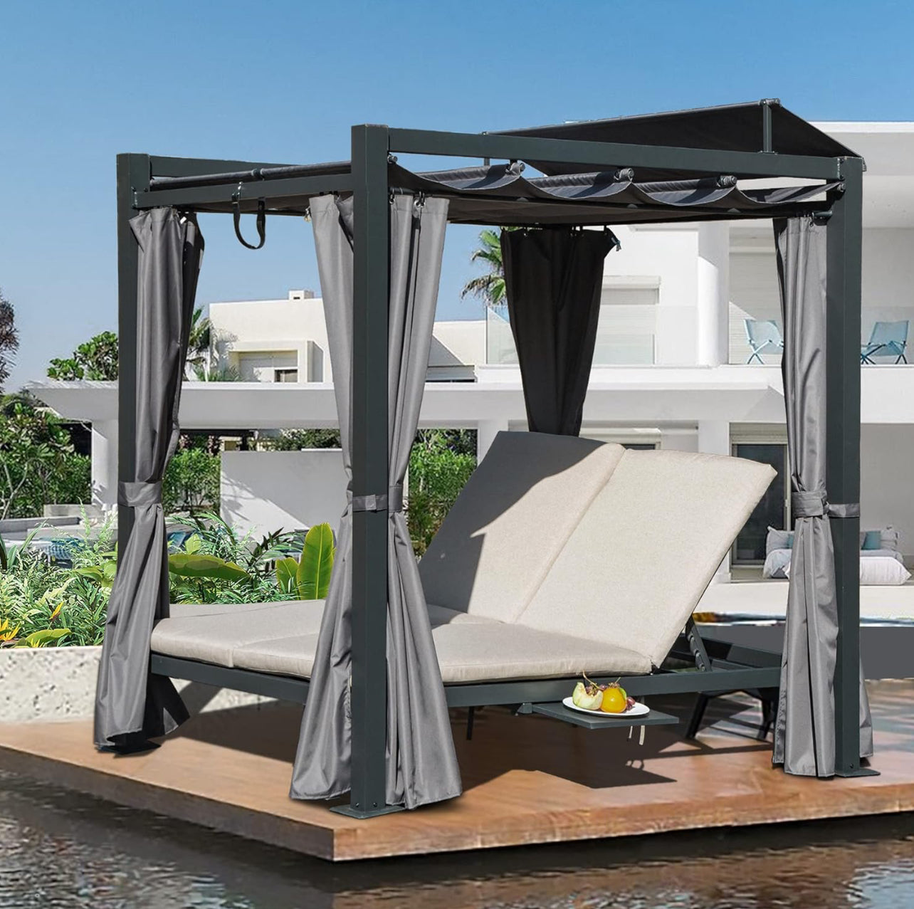 Domi Sofá cama de aluminio para patio al aire libre con cama retráctil con dosel retráctil, cortina gris con cojín beige y soporte para tazas.