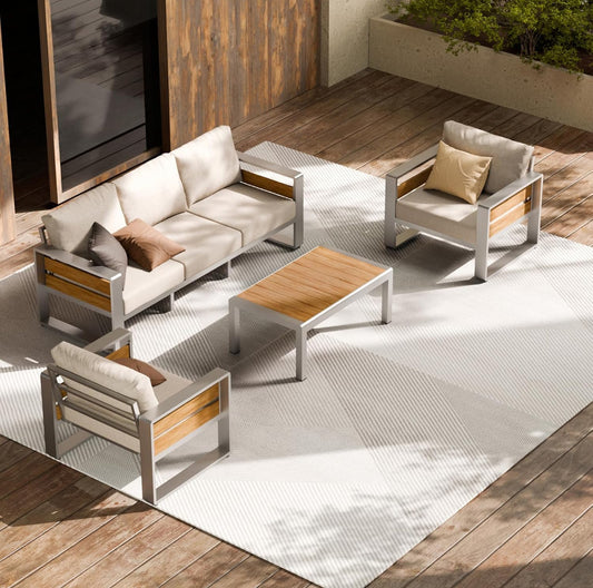 Pre-ordenJuego de muebles de conversación de aluminio para patio al aire libre, 4 piezas de muebles seccionales. Plateado con cojines crema.